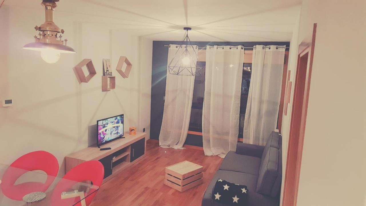 Apartamento Herreros 28 بونتيفيذرا الغرفة الصورة